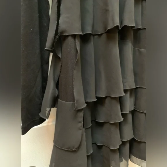 JANE & JOHN - Picture 3 of 9